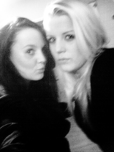 Laura &Kim